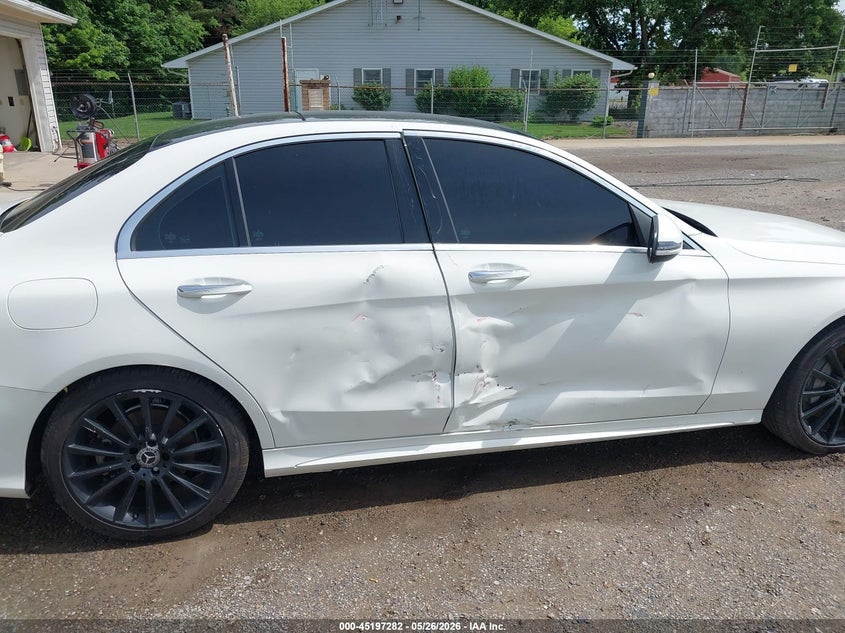 2017 Mercedes-benz C-klasse VIN 55SWF4JBXHU225568 IAAI salvage auction — RIGHT SIDE, Salvage (Ohio), sold $3,550 on 2026-07-27 (photo 6)