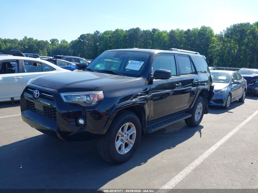 2024 Toyota 4runner VIN JTEMU5JR2R6251138 IAAI salvage auction — REAR END, Salvage Title, sold $19,450 on 2026-07-15 (photo 2)