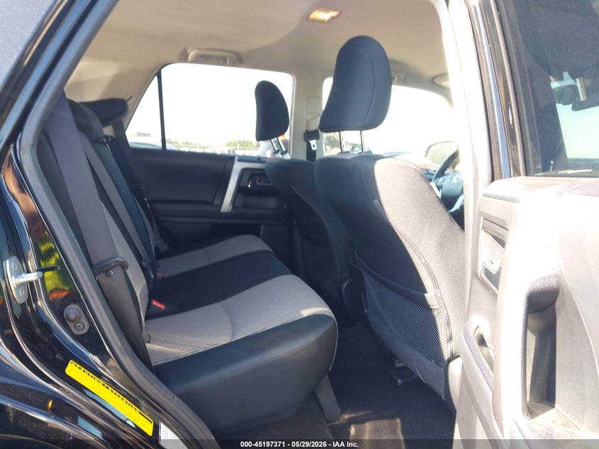 2024 Toyota 4runner VIN JTEMU5JR2R6251138 IAAI salvage auction — REAR END, Salvage Title, sold $19,450 on 2026-07-15 (photo 8)