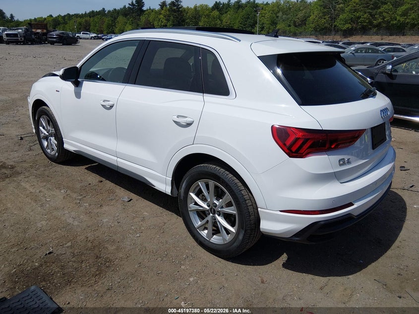 2022 Audi Q3 VIN WA1DECF37N1027911 IAAI salvage auction — FRONT END, Salvage (Massachusetts), sold $9,500 on 2026-07-24 (photo 3)