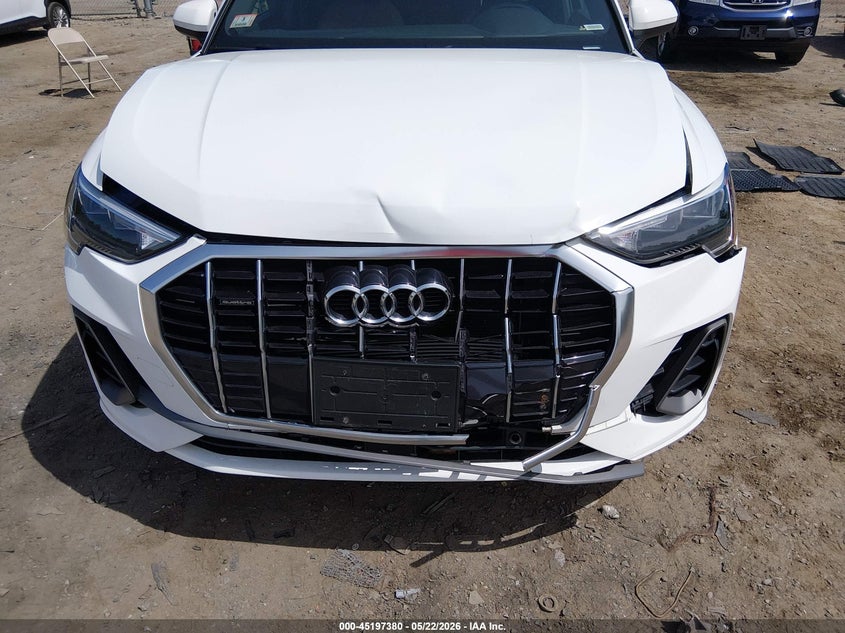 2022 Audi Q3 VIN WA1DECF37N1027911 IAAI salvage auction — FRONT END, Salvage (Massachusetts), sold $9,500 on 2026-07-24 (photo 6)