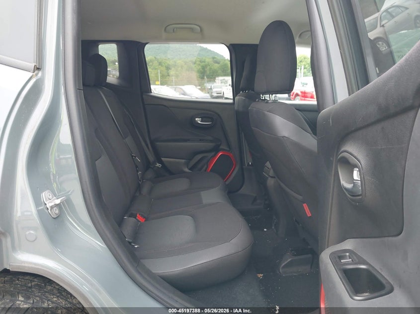 2016 Jeep Renegade VIN ZACCJBCTXGPC61023 IAAI salvage auction — FRONT END, Salvage (Pennsylvania), sold $2,050 on 2026-07-11 (photo 8)