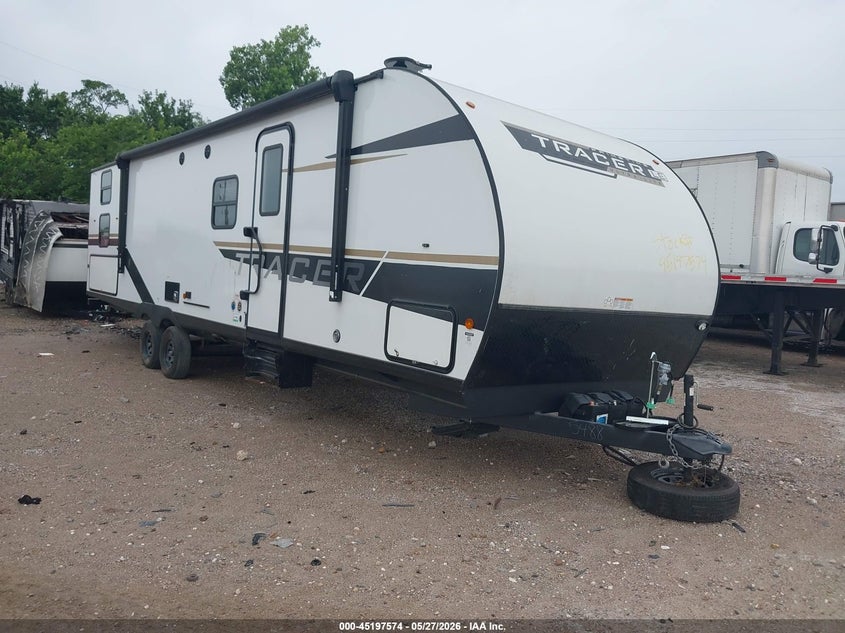 2025 Forest river Other VIN 5ZT2TRWB1SB525488 IAAI salvage auction — SIDE, Original (Texas), sold $16,450 on 2026-07-08 (photo 1)