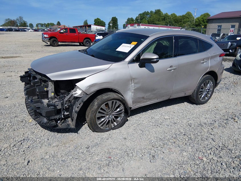 2022 Toyota Venza VIN JTEAAAAH7NJ105661 IAAI salvage auction — FRONT END, Salvage Title, sold $9,275 on 2026-07-22 (photo 2)