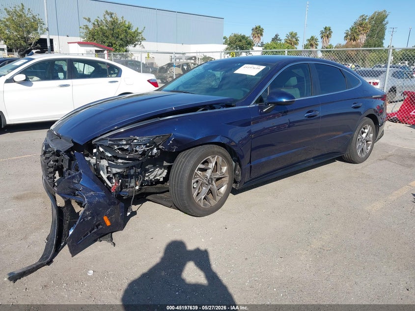 2020 Hyundai Sonata VIN 5NPEF4JA6LH051223 IAAI salvage auction — LEFT FRONT, Salvage Title, sold $3,525 on 2026-07-13 (photo 2)