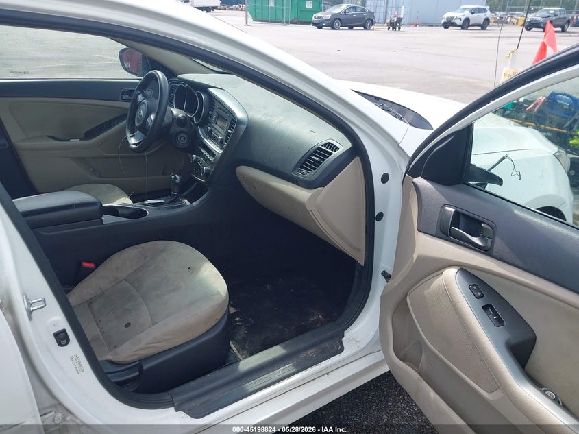 2015 Kia Optima VIN KNAGM4A75F5623466 IAAI salvage auction — RIGHT SIDE, Repossession Paperwork (Georgia), sold $400 on 2026-07-15 (photo 5)