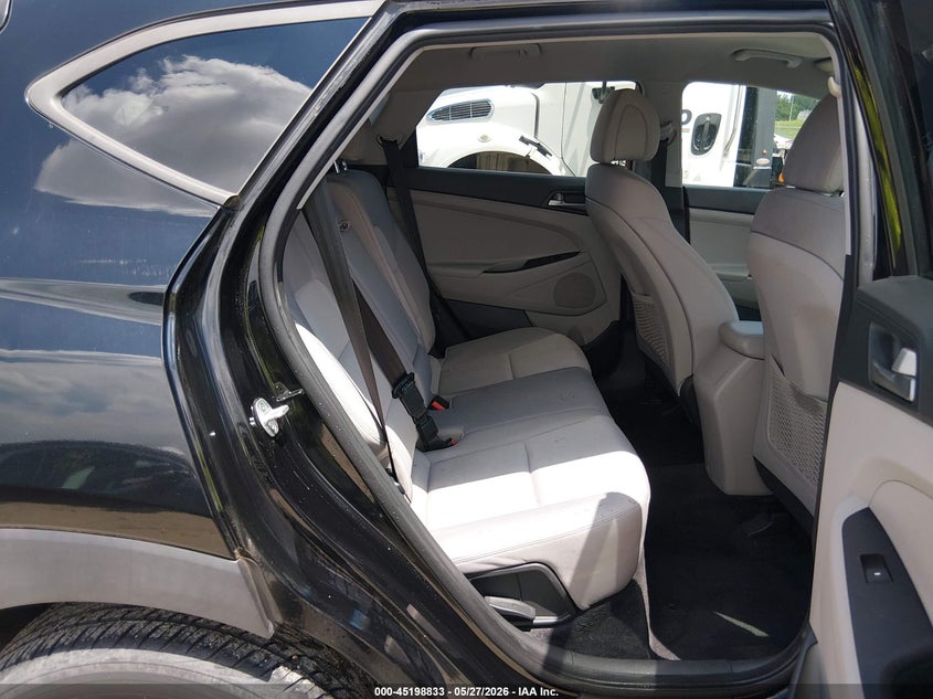 2018 Hyundai Tucson VIN KM8J33A46JU606567 IAAI salvage auction — HAIL, Salvage Title, sold $4,325 on 2026-07-21 (photo 8)