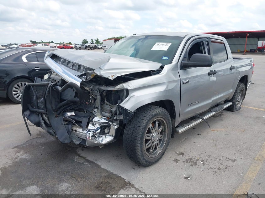 2014 Toyota Tundra VIN 5TFEY5F11EX164951 IAAI salvage auction — SIDE, Salvage (Texas), sold $4,200 on 2026-07-16 (photo 2)