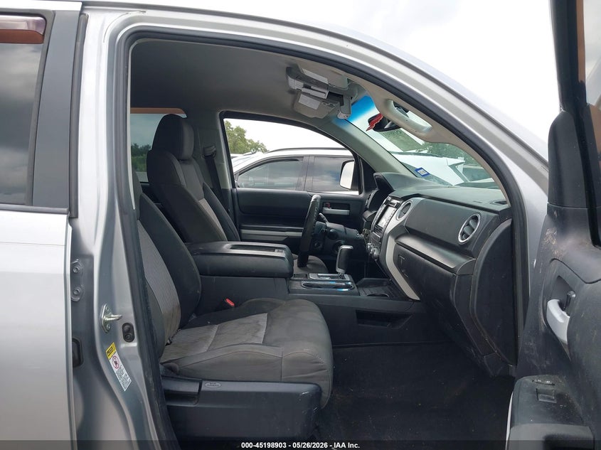 2014 Toyota Tundra VIN 5TFEY5F11EX164951 IAAI salvage auction — SIDE, Salvage (Texas), sold $4,200 on 2026-07-16 (photo 5)