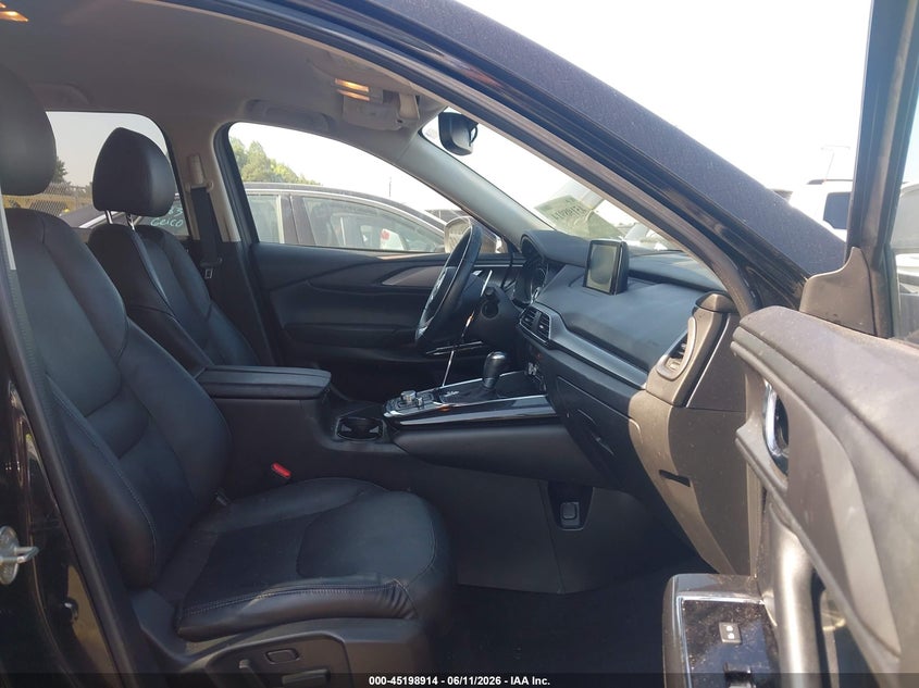 2018 Mazda Cx-9 VIN JM3TCACY0J0233011 IAAI salvage auction — FRONT & REAR, Salvage (Idaho), sold $5,200 on 2026-07-08 (photo 5)