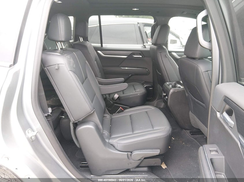 2025 Gmc Acadia VIN 1GKENKRS3SJ177201 IAAI salvage auction — REAR END, Salvage Title, sold $17,200 on 2026-08-18 (photo 8)