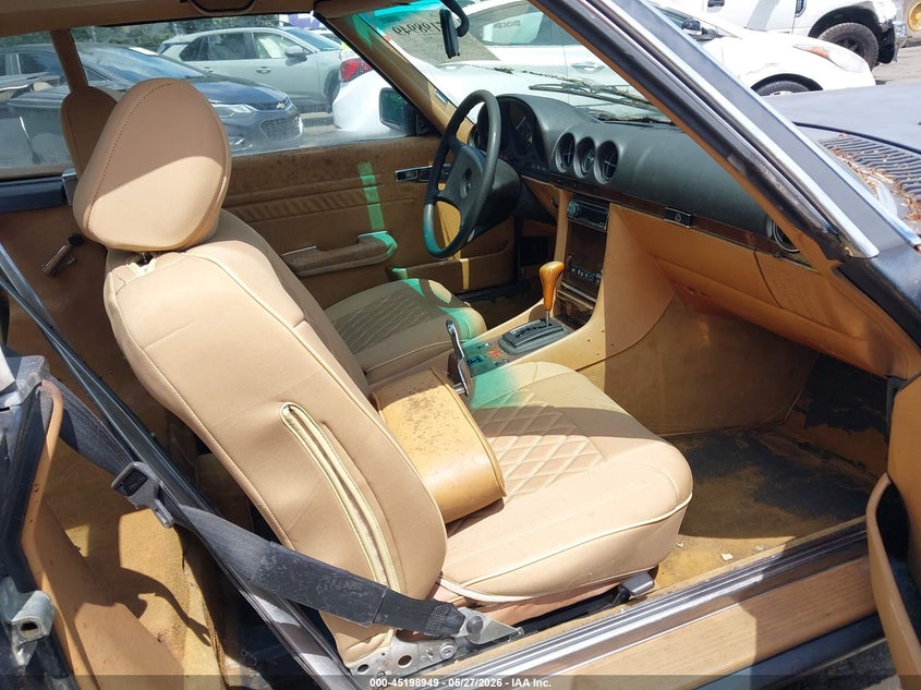 1984 Mercedes-benz 380 VIN WDBBA45A0EA001115 IAAI salvage auction — NORMAL WEAR, Salvage Rebuilt (North Carolina), sold $300 on 2026-07-16 (photo 5)