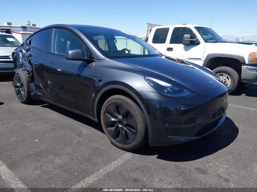 2024 Tesla Model y VIN 7SAYGAEE5RF112142 IAAI salvage auction — RIGHT REAR, Salvage Title, sold $13,500 on 2026-07-16 (photo 1)