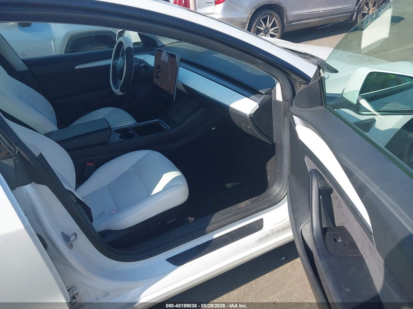 2021 Tesla Model 3 VIN 5YJ3E1EBXMF059692 IAAI salvage auction — REAR END, Salvage Title, sold $6,600 on 2026-07-23 (photo 5)