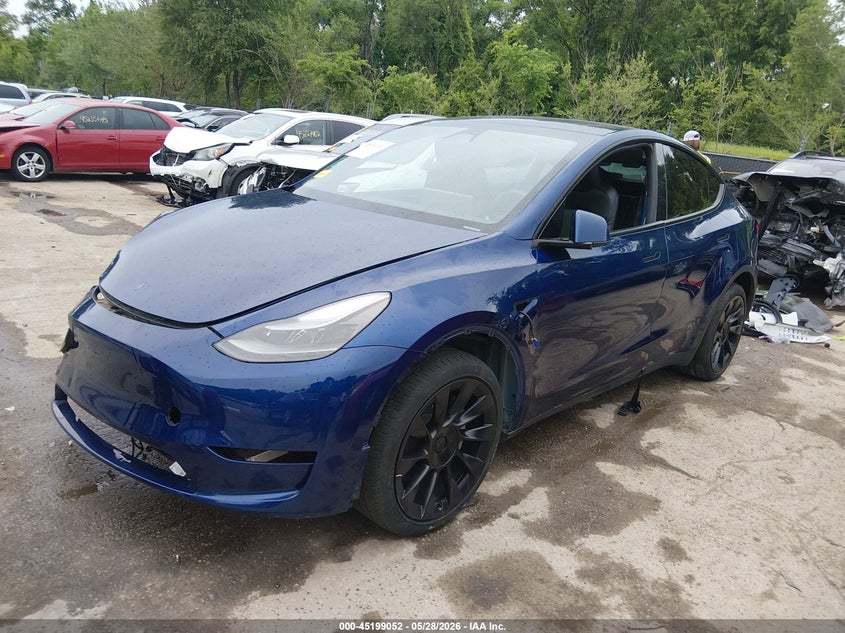 2024 Tesla Model y VIN 7SAYGDEE0RA250153 IAAI salvage auction — FRONT END, Clear (Kansas), sold $13,000 on 2026-07-23 (photo 2)