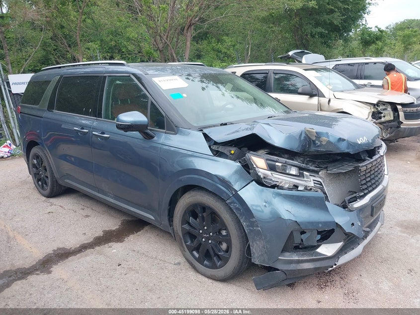 2024 Kia Carnival VIN KNDNE5H37R6341621 IAAI salvage auction — FRONT END, Salvage Title, sold $9,800 on 2026-07-29 (photo 1)