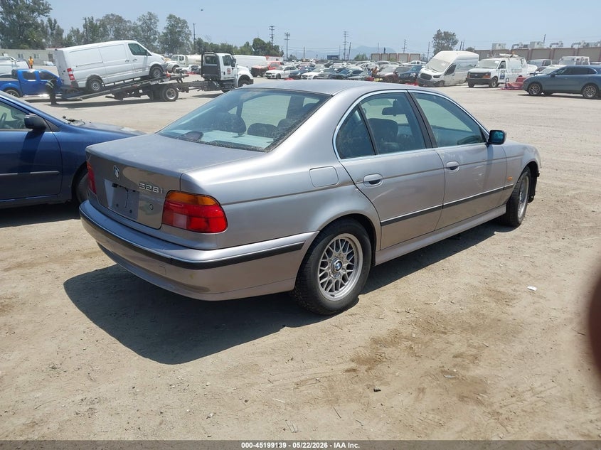 2000 BMW 5 series VIN WBADM6349YGU16507 IAAI salvage auction — FRONT END, Salvage (California), sold $275 on 2026-08-12 (photo 4)