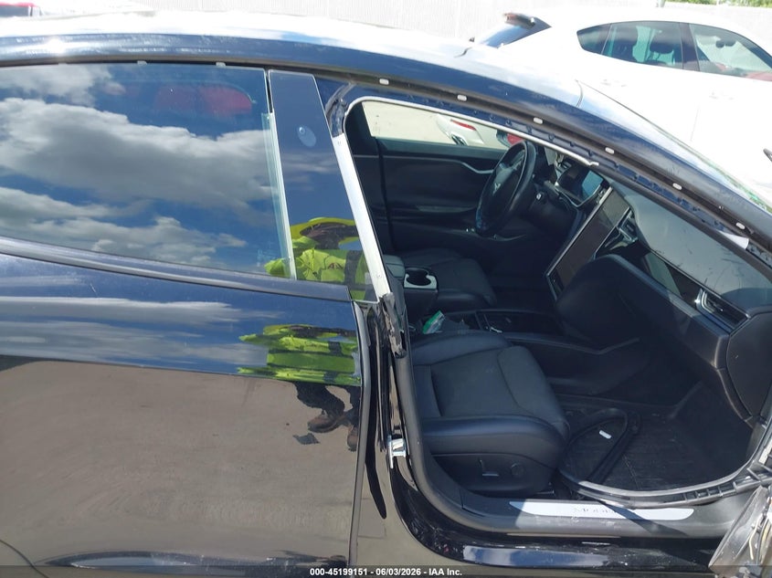 2018 Tesla Model s VIN 5YJSA1E28JF280789 IAAI salvage auction — FRONT END, Original (Texas), sold $5,700 on 2026-08-23 (photo 5)