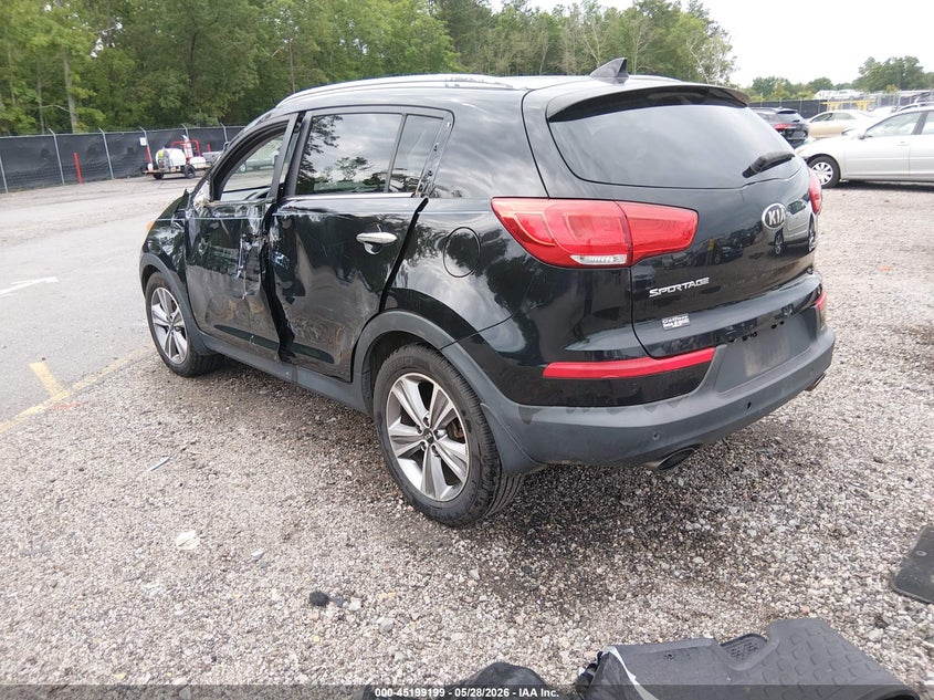 2014 Kia Sportage VIN KNDPC3A64E7588431 IAAI salvage auction — LEFT & RIGHT, Salvage Title, sold $1,325 on 2026-07-15 (photo 3)
