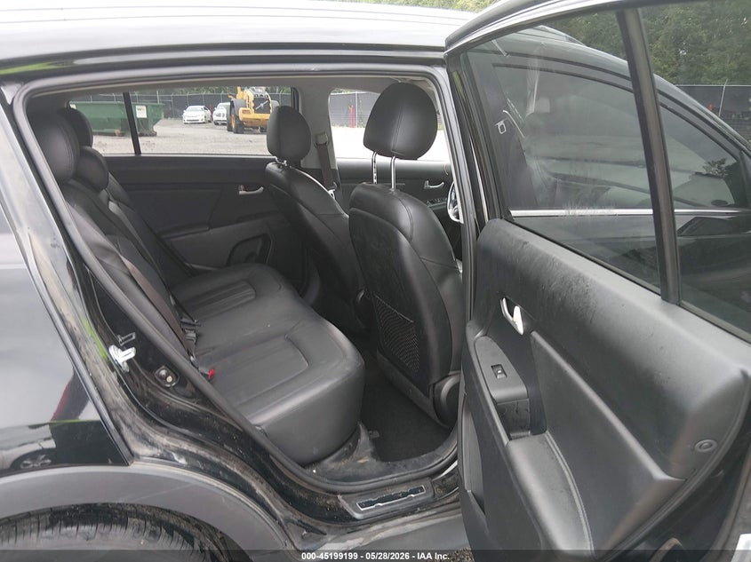 2014 Kia Sportage VIN KNDPC3A64E7588431 IAAI salvage auction — LEFT & RIGHT, Salvage Title, sold $1,325 on 2026-07-15 (photo 8)