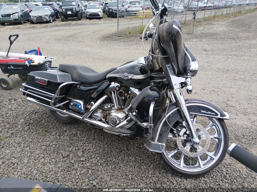 2003 Harley-davidson Flhtcui VIN 1HD1FCW113Y637990 — IAAI salvage auction photo