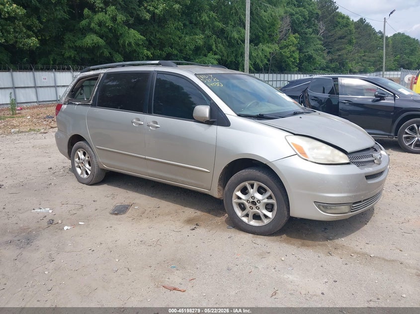 2004 Toyota Sienna VIN 5TDBA22C04S016985 IAAI salvage auction — FRONT END, Salvage (Georgia), sold $725 on 2026-07-09 (photo 1)