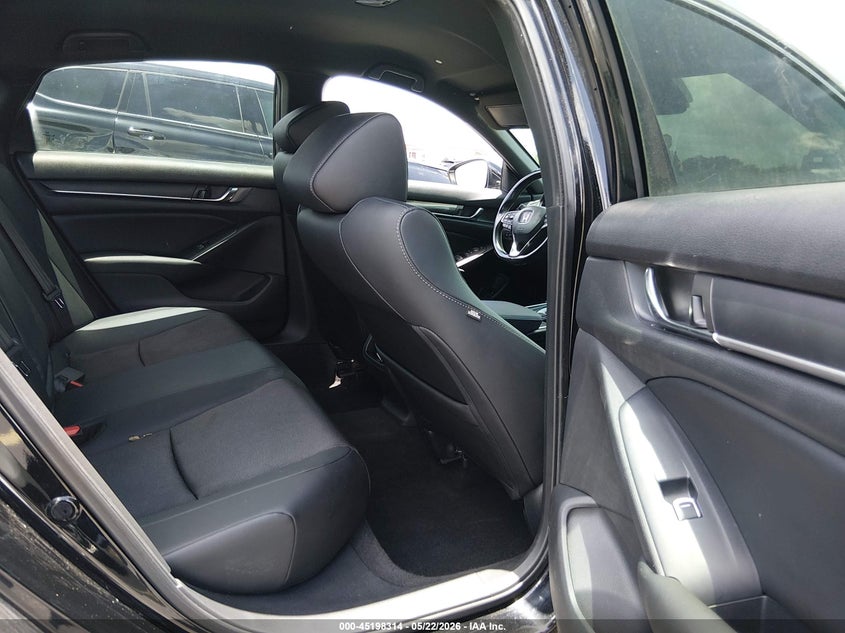 2020 Honda Accord VIN 1HGCV1F32LA052879 IAAI salvage auction — THEFT, Rebuildable (Florida), sold $10,900 on 2026-07-30 (photo 8)