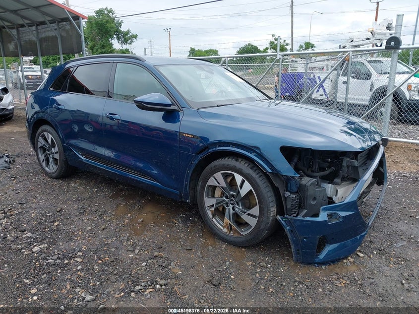 2022 Audi E-tron VIN WA1AABGE9NB009784 IAAI salvage auction — FRONT END, Wait Title, sold $9,800 on 2026-08-26 (photo 1)