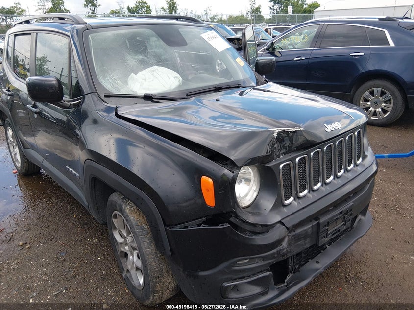 2018 Jeep Renegade VIN ZACCJABBXJPJ22842 IAAI salvage auction — FRONT & REAR, Salvage (Ohio), sold $900 on 2026-07-30 (photo 6)