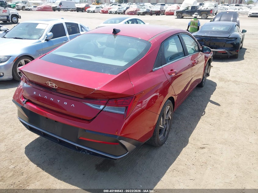 2025 Hyundai Elantra VIN KMHLS4DG1SU855366 IAAI salvage auction — FRONT END, Salvage (California), sold $4,350 on 2026-07-08 (photo 4)