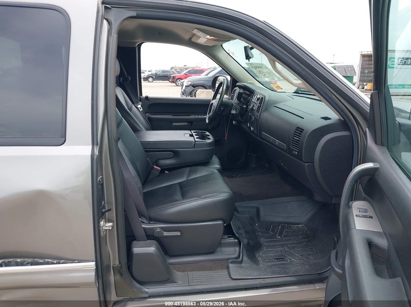 2012 Gmc SIERRA VIN 1GTR1VE02CZ269465 IAAI salvage auction — SIDE, Salvage Title, sold $2,550 on 2026-07-26 (photo 5)
