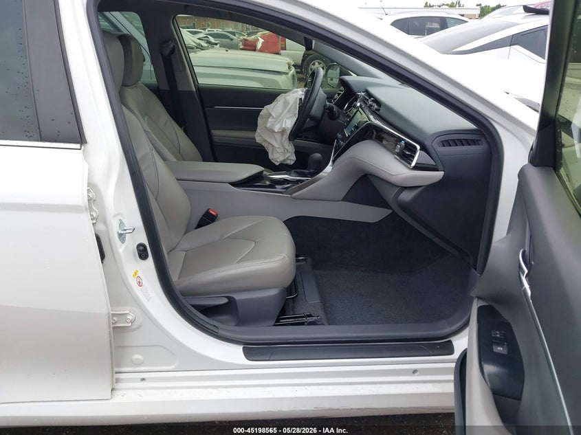2018 Toyota Camry VIN JTNB11HKXJ3006692 IAAI salvage auction — FRONT END, Salvage Title, sold $4,150 on 2026-07-15 (photo 5)
