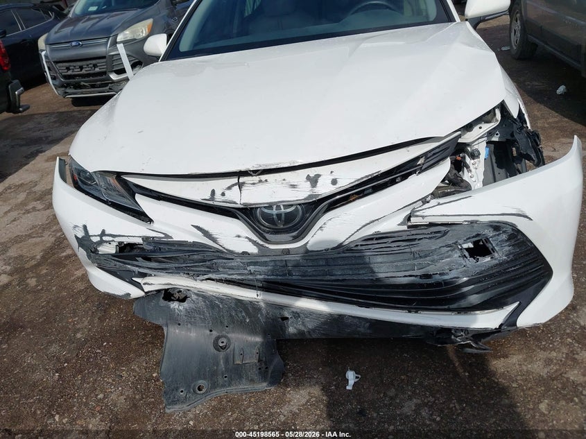 2018 Toyota Camry VIN JTNB11HKXJ3006692 IAAI salvage auction — FRONT END, Salvage Title, sold $4,150 on 2026-07-15 (photo 6)