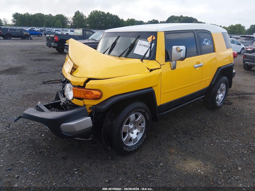 2007 Toyota Fj cruiser VIN JTEBU11F970049743 IAAI salvage auction — FRONT END, Clear (Arkansas), sold $3,050 on 2026-07-29 (photo 2)