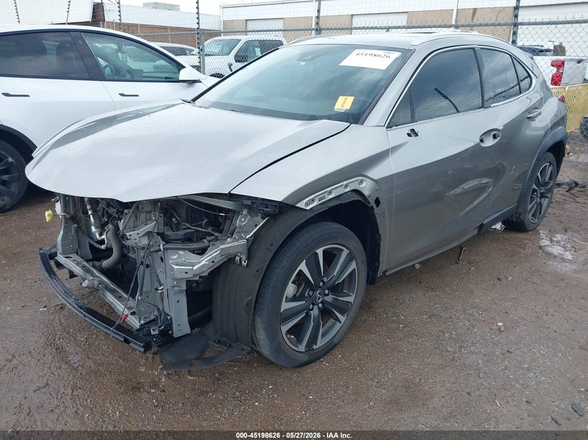 2019 Lexus Ux VIN JTHY3JBH5K2017465 IAAI salvage auction — FRONT END, Clear (Oklahoma), sold $3,750 on 2026-07-15 (photo 2)