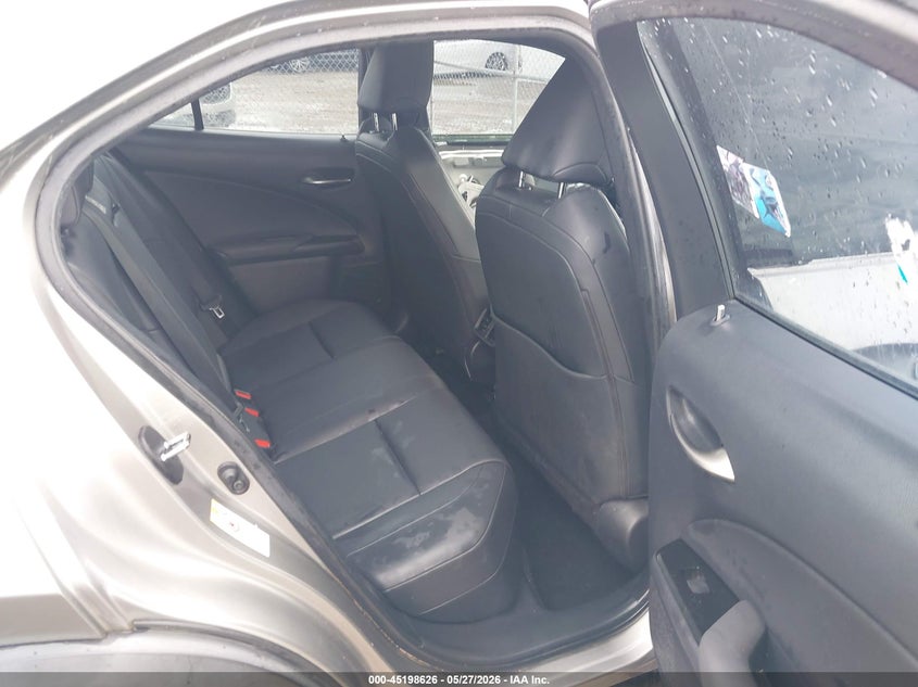 2019 Lexus Ux VIN JTHY3JBH5K2017465 IAAI salvage auction — FRONT END, Clear (Oklahoma), sold $3,750 on 2026-07-15 (photo 8)