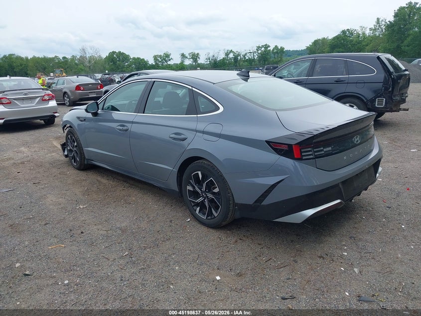 2024 Hyundai Sonata VIN KMHL64JAXRA423214 IAAI salvage auction — LEFT FRONT, Salvage Title, sold $8,800 on 2026-07-06 (photo 3)