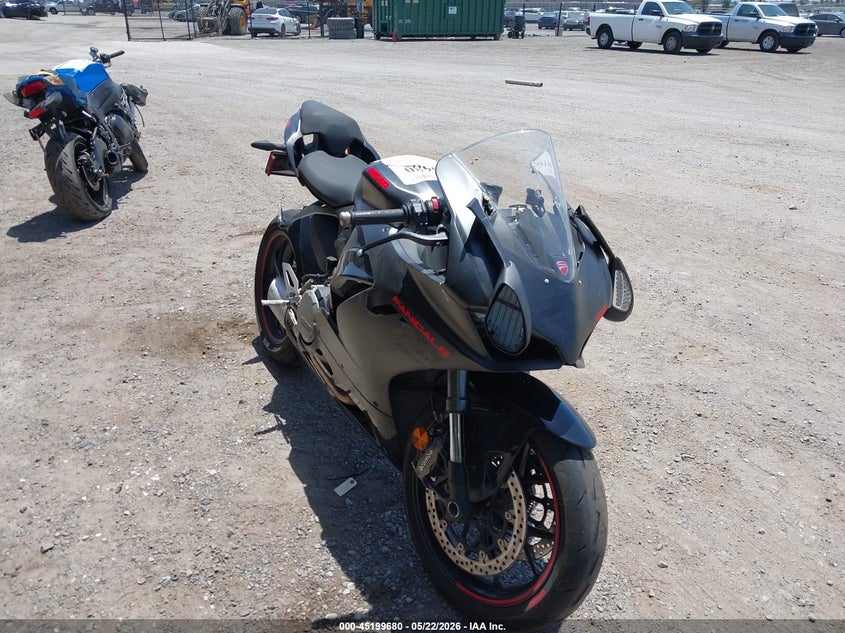 2024 Ducati Panigale VIN ZDMHAATW6RB013556 IAAI salvage auction — FRONT END, Salvage (California), sold $8,950 on 2026-07-14 (photo 1)