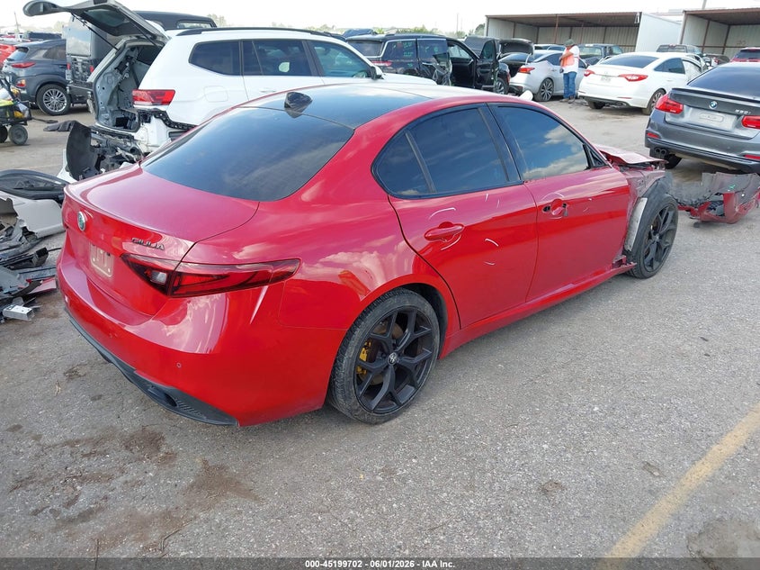 2020 Alfa romeo Giulia VIN ZARFANAN8L7633331 IAAI salvage auction — FRONT END, Original (Texas), sold $7,550 on 2026-08-07 (photo 4)