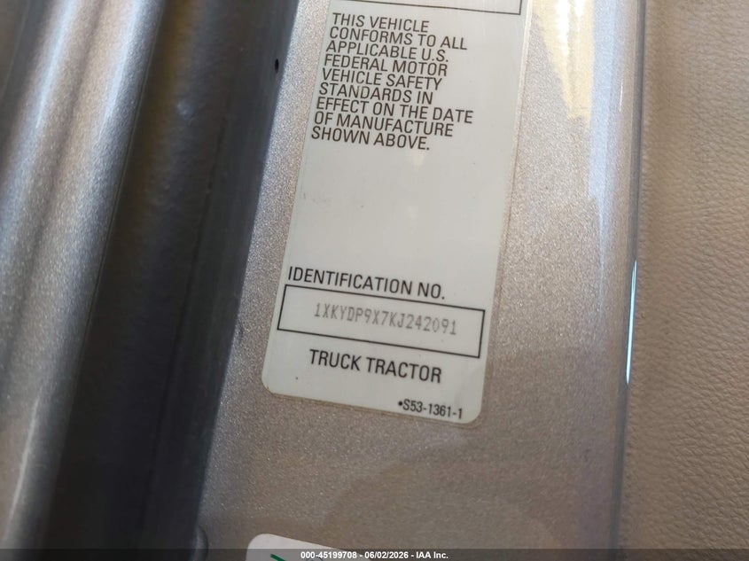 2019 Kenworth T680 VIN 1XKYDP9X7KJ242091 IAAI salvage auction — FRONT END, Original (West Virginia), sold $11,950 on 2026-08-20 (photo 8)