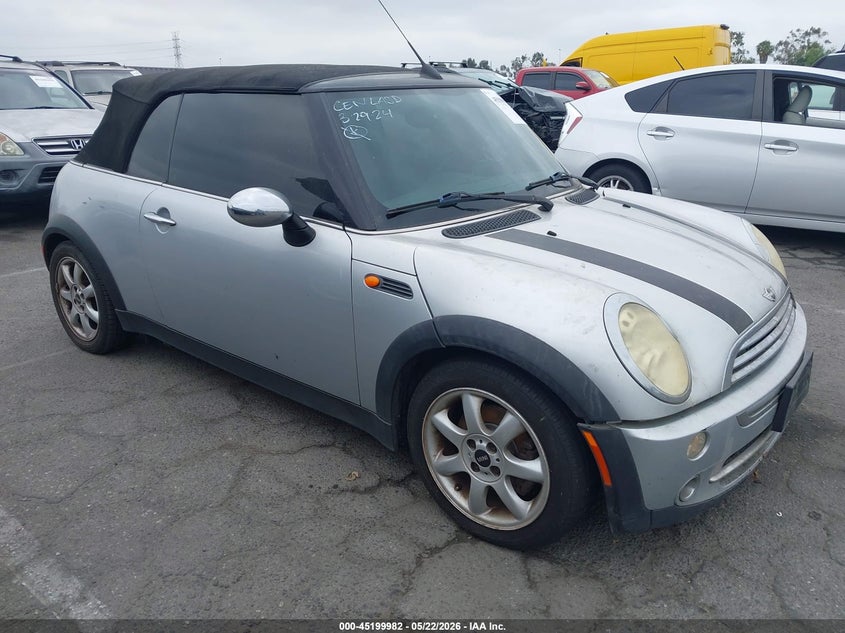 2007 Mini Cooper VIN WMWRF33527TF66331 IAAI salvage auction — NORMAL WEAR, Salvage (California), sold $200 on 2026-08-13 (photo 1)