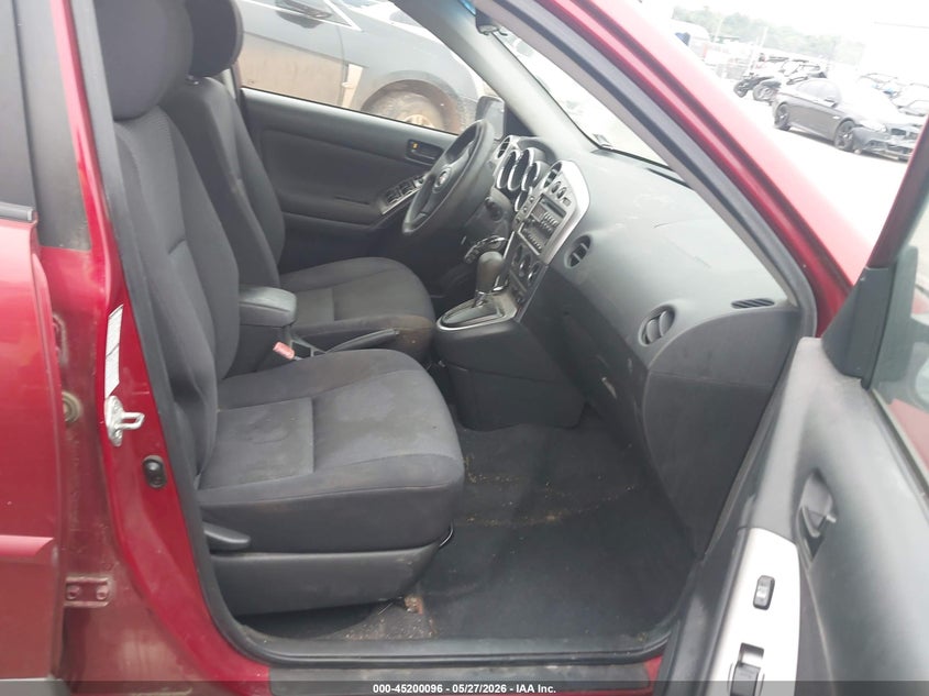 2006 Pontiac Vibe VIN 5Y2SM65806Z450315 IAAI salvage auction — LEFT SIDE, Clear (Oklahoma), sold $475 on 2026-07-23 (photo 5)