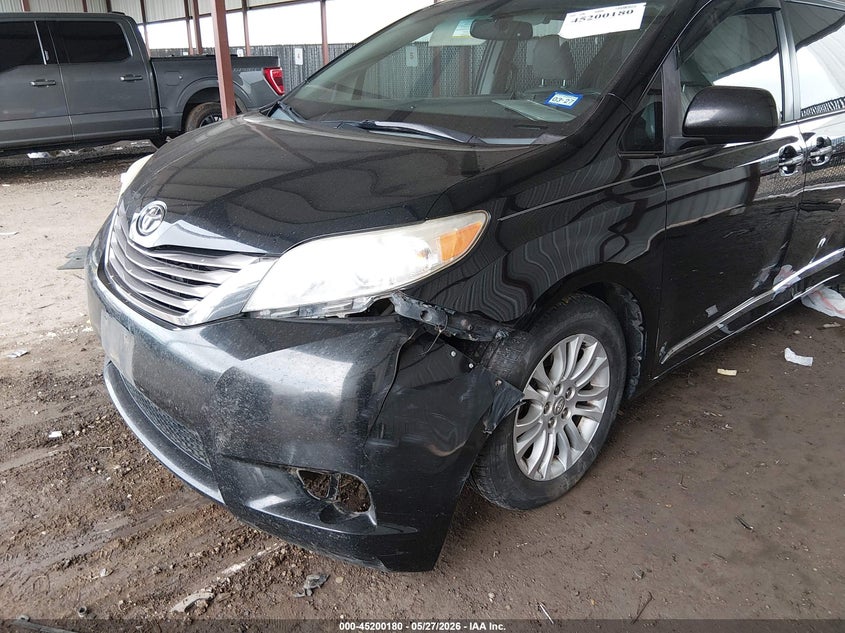 2015 Toyota Sienna VIN 5TDYK3DC3FS608815 IAAI salvage auction — FRONT END, Salvage Title, sold $3,300 on 2026-07-14 (photo 6)