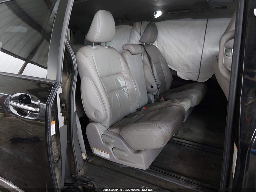 2015 Toyota Sienna VIN 5TDYK3DC3FS608815 IAAI salvage auction — FRONT END, Salvage Title, sold $3,300 on 2026-07-14 (photo 8)