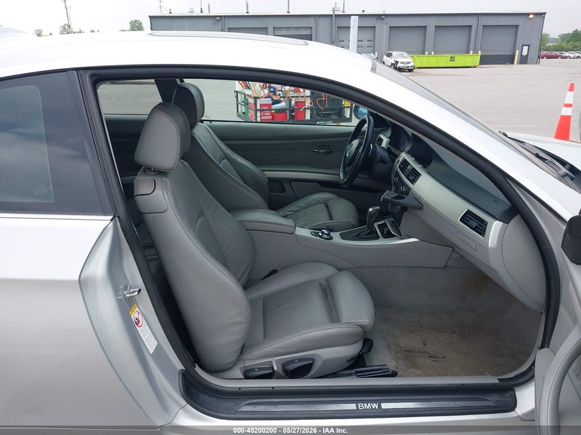 2008 BMW 3 series VIN WBAWC33578PD09283 IAAI salvage auction — NORMAL WEAR, Clear (Indiana), sold $275 on 2026-07-12 (photo 5)