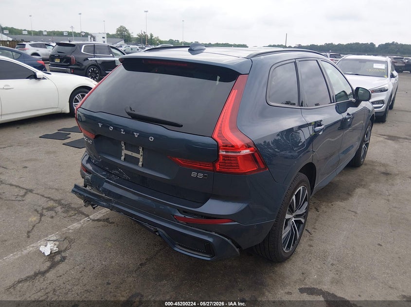 2025 Volvo Xc60 VIN YV4M12RC6S1140300 IAAI salvage auction — REAR END, Salvage (New Jersey), sold $15,700 on 2026-07-30 (photo 4)