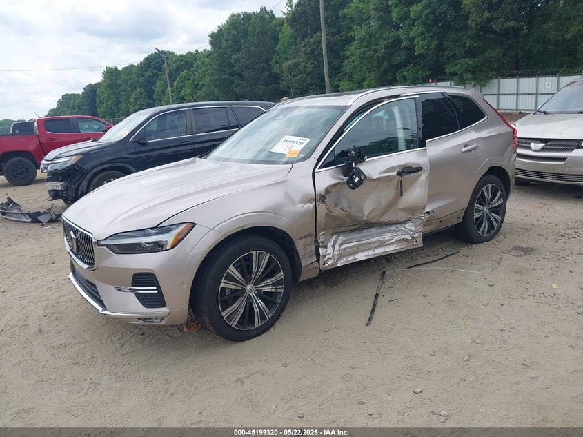 2023 Volvo Xc60 VIN YV4L12RE9P1321606 IAAI salvage auction — SIDE, Salvage (Georgia), sold $13,850 on 2026-07-30 (photo 2)