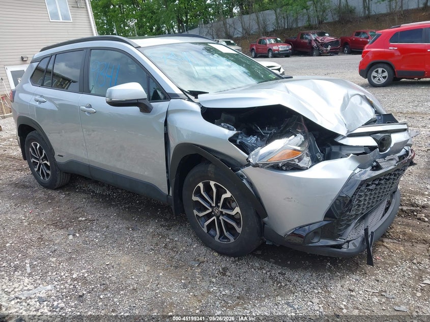 2024 Toyota Corolla cross VIN 7MUFBABG2RV048197 — IAAI salvage auction photo