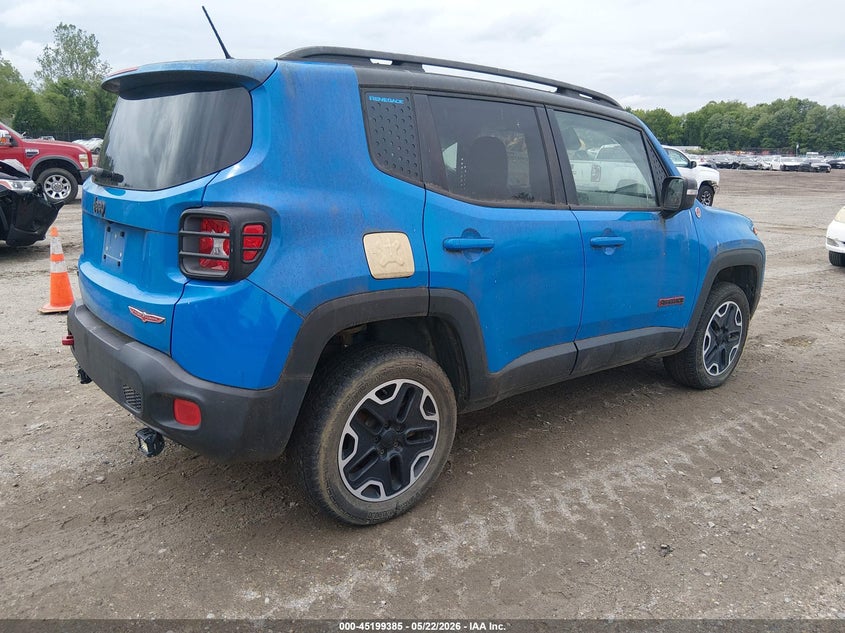 2015 Jeep Renegade VIN ZACCJBCT9FPB50705 IAAI salvage auction — NORMAL WEAR, Salvage (Texas), sold $725 on 2026-07-21 (photo 4)