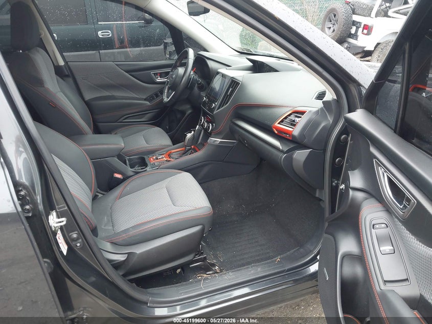 2019 Subaru Forester VIN JF2SKAPC3KH485877 IAAI salvage auction — REAR END, Salvage Title, sold $4,000 on 2026-07-12 (photo 5)